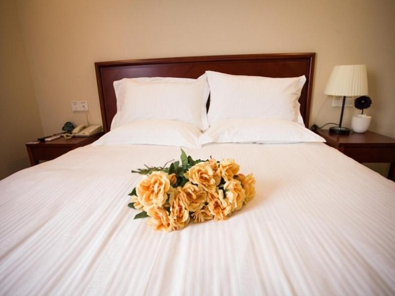 Greentree Inn Anhui Wuhu Zhongshan Road Pedestrian Street Express Hotel Eksteriør billede