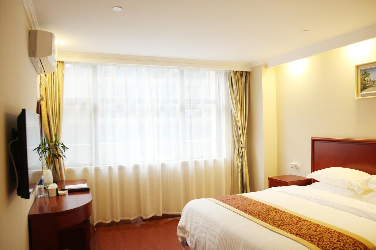 Greentree Inn Anhui Wuhu Zhongshan Road Pedestrian Street Express Hotel Eksteriør billede