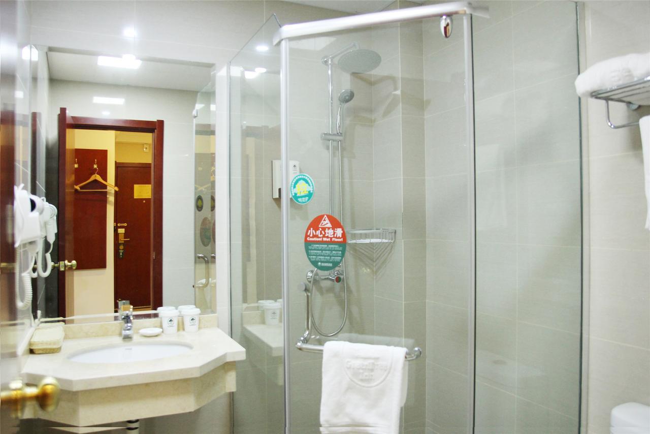 Greentree Inn Anhui Wuhu Zhongshan Road Pedestrian Street Express Hotel Eksteriør billede