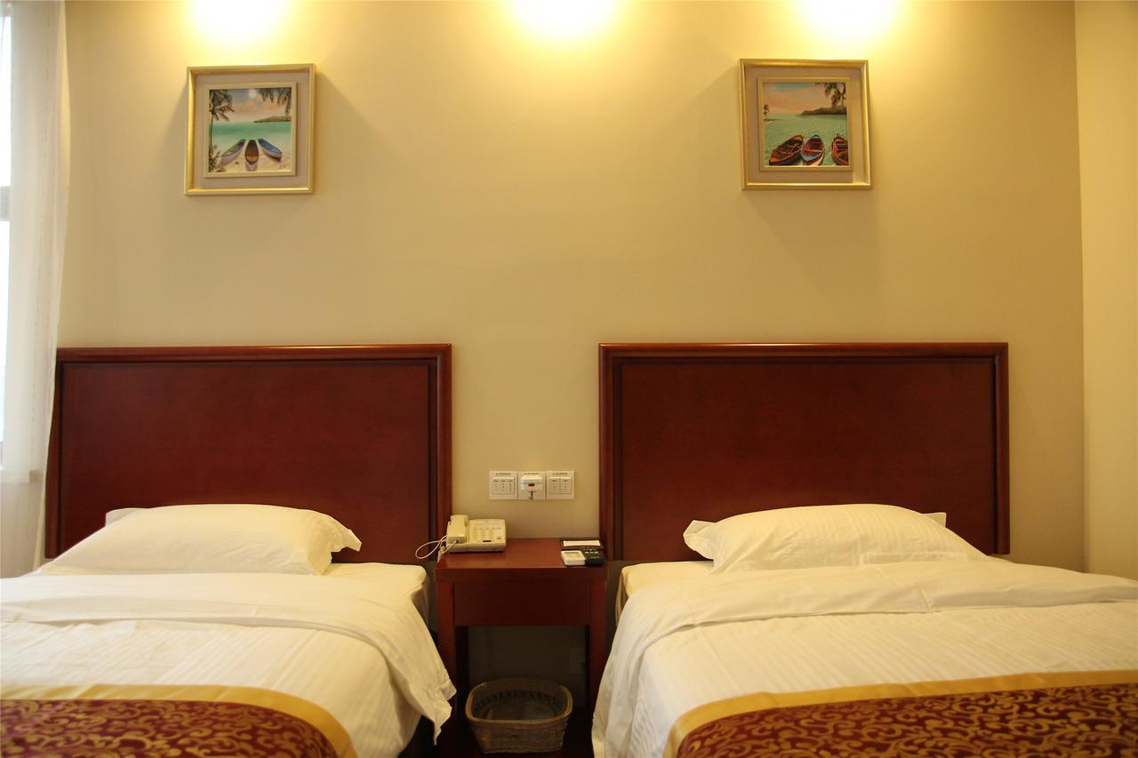 Greentree Inn Anhui Wuhu Zhongshan Road Pedestrian Street Express Hotel Eksteriør billede